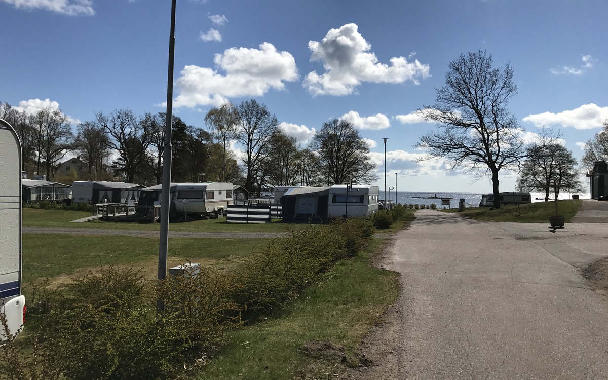 Husvagnar på Havslätts camping